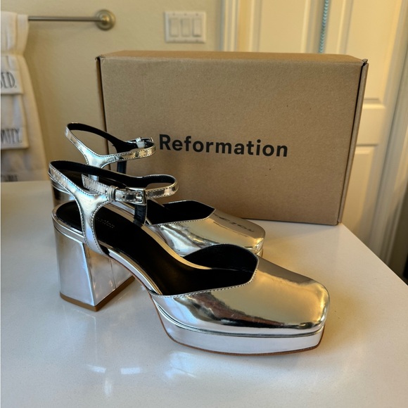 Reformation Marisol platform Heel size 7. - Picture 5 of 8